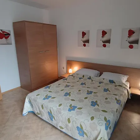 Excelsior Апартаменты